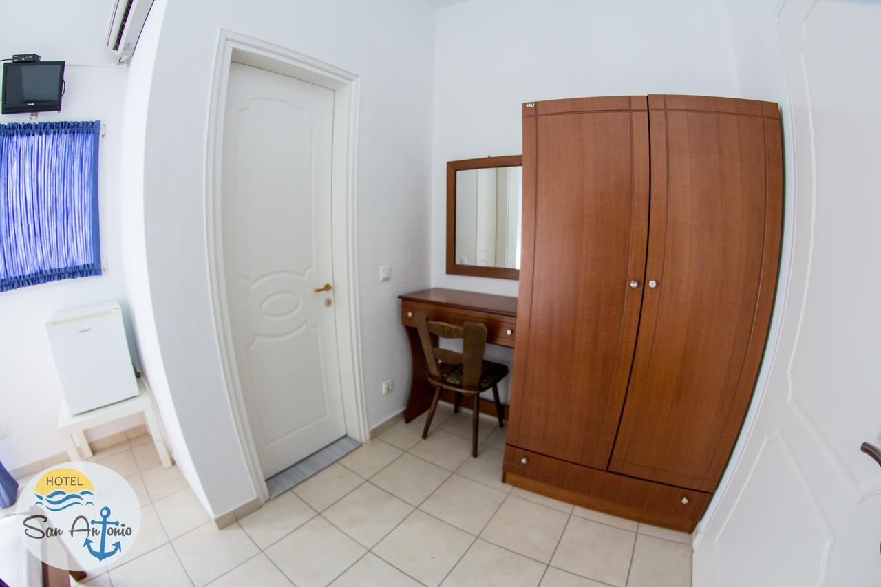 San Antonio Hotel & Apartments Megali Ammos  Ngoại thất bức ảnh
